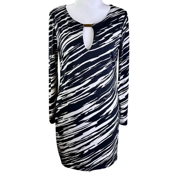Trina Turk Black and White Long Sleeve Dress - Picture 3 of 11